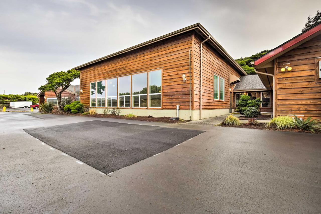 Comfortable Lincoln City Condo With Patio And Views! Экстерьер фото