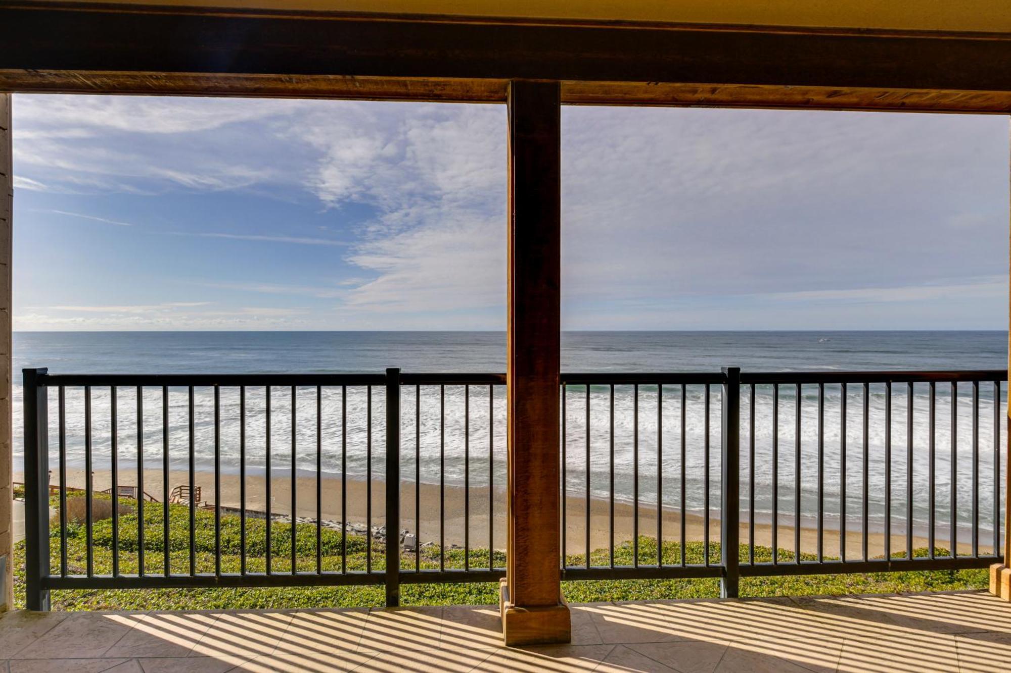 Comfortable Lincoln City Condo With Patio And Views! Экстерьер фото